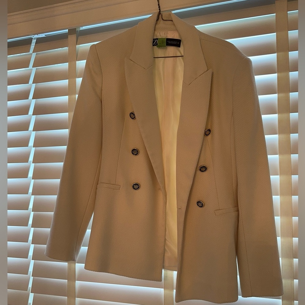 Zara oversized cream double breasted blazer